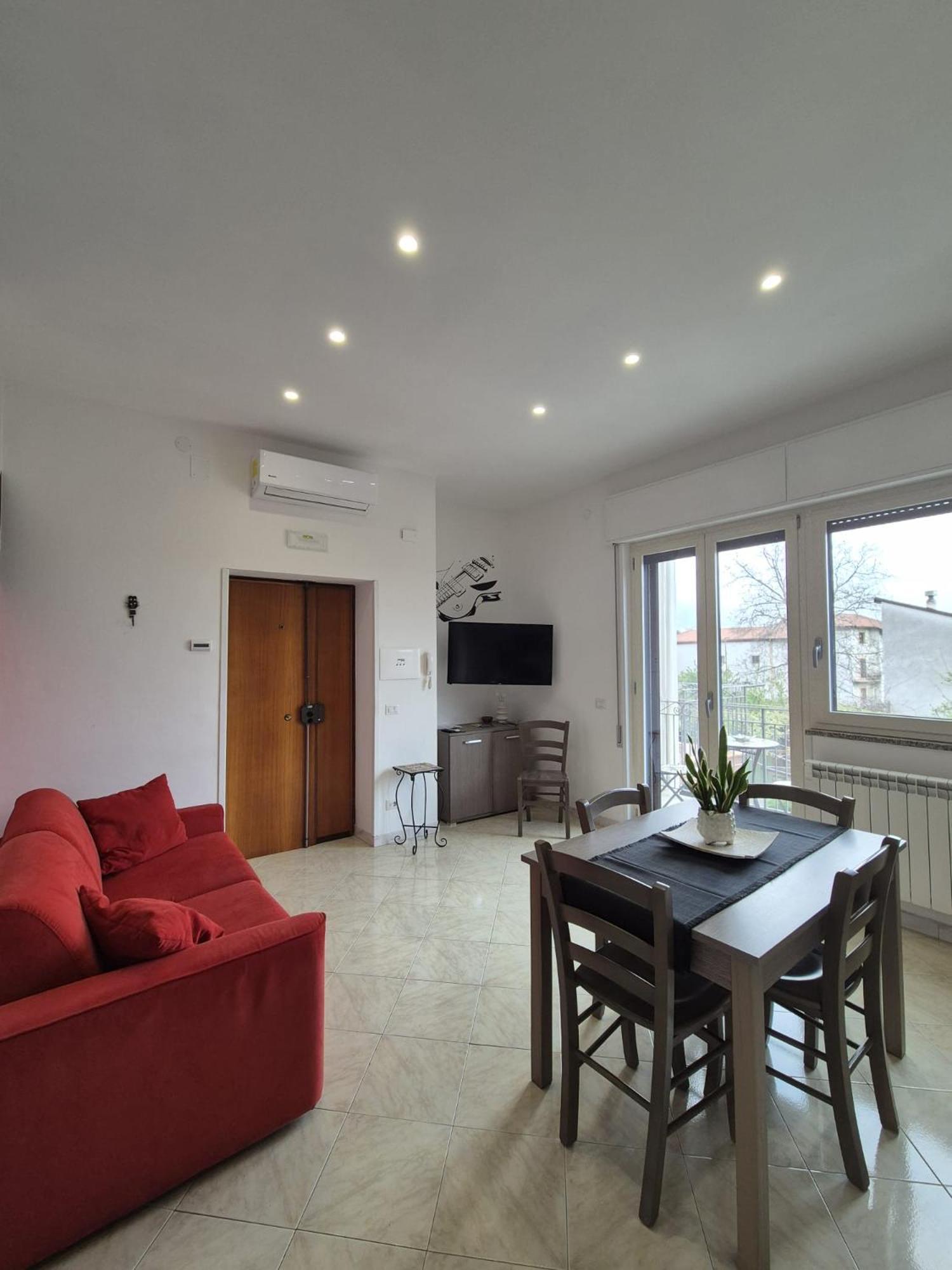 Jazz & Blues Apartments Near " Sentiero Degli Dei " アジェーロラ 部屋 写真