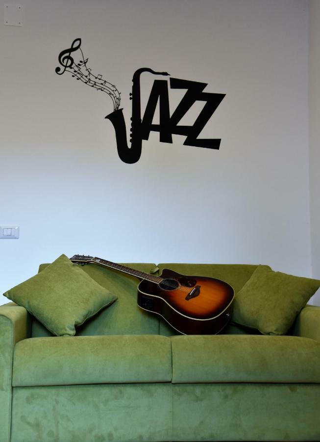 Jazz & Blues Apartments Near " Sentiero Degli Dei " アジェーロラ エクステリア 写真